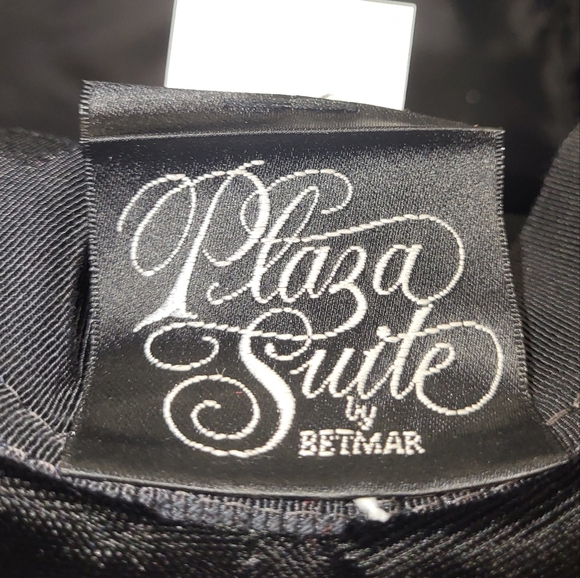 Vintage Velvet Hat Plaza Suite by Betmar Collapsible with Flower vtg grunge - Picture 5 of 6